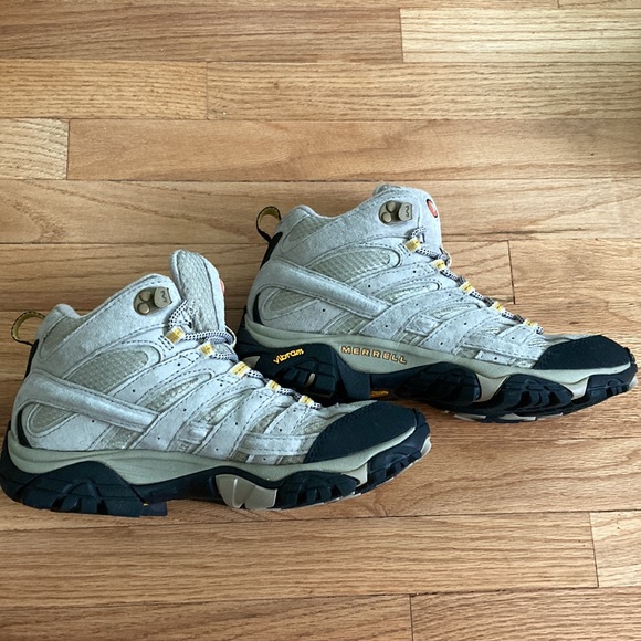 Merrell Moab 2 Vent Mid 7.5 womens - Picture 4 of 12